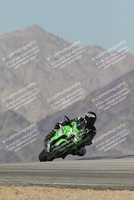 media/Oct-02-2025-Racers Edge (Thu) [[2c91cb6ab3]]/3-B Group/Session 4-Turn 9 (120pm)/